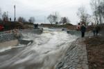 Bývalý prostor nad Válečkem (vpravo byl vracák za betonem, u levého břehu kámen) a Váleček Bývalý prostor nad Válečkem (vpravo byl vracák za betonem, u levého břehu kámen) a Váleček